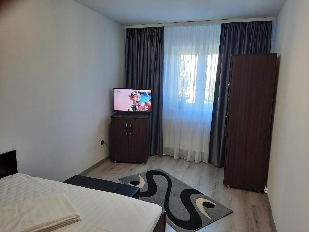 Apartament Denis Eforie Nord Apartment Екстериор снимка
